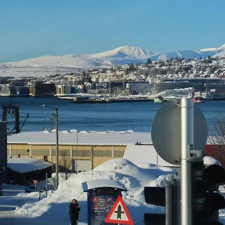 New Magnificent View Near The Centre Апартаменты
