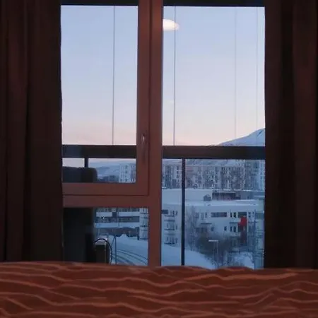 New Magnificent View Near The Centre Тромсё